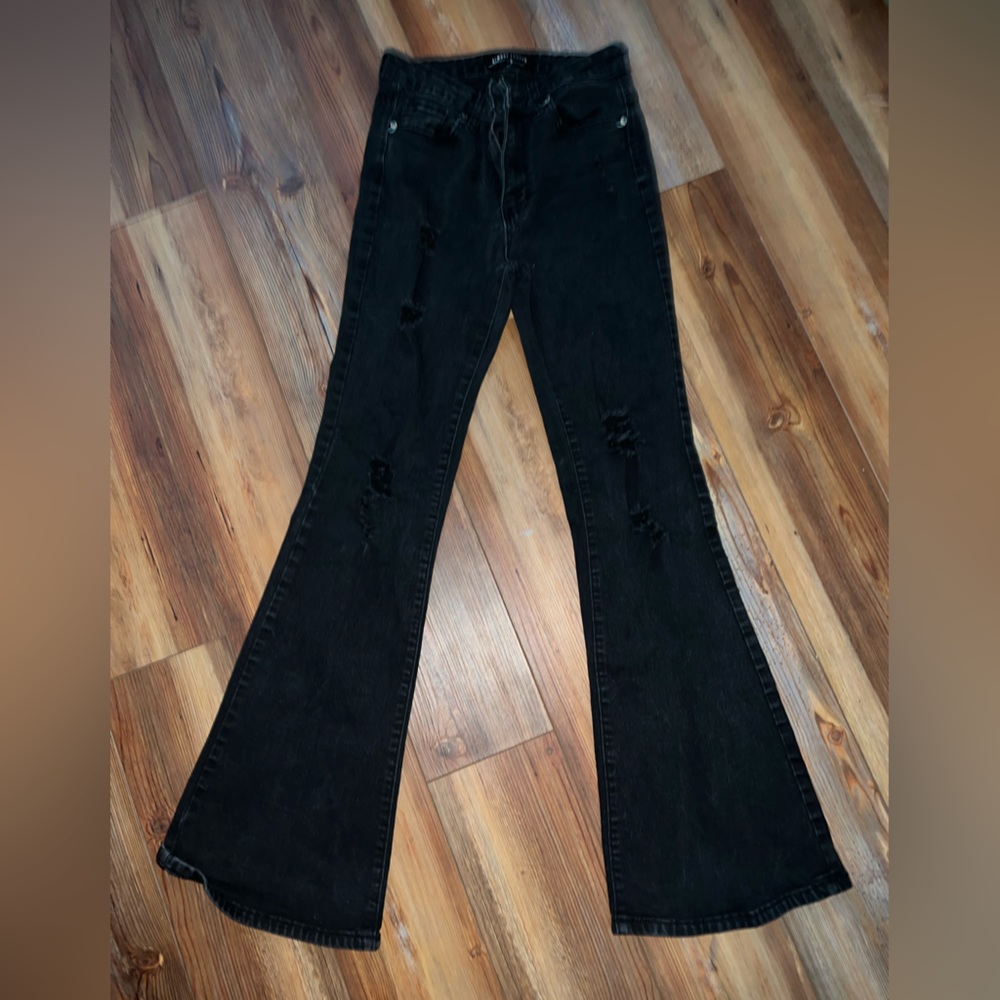 ALMOST FAMOUS BLACK BELL BOTTOM JEANS